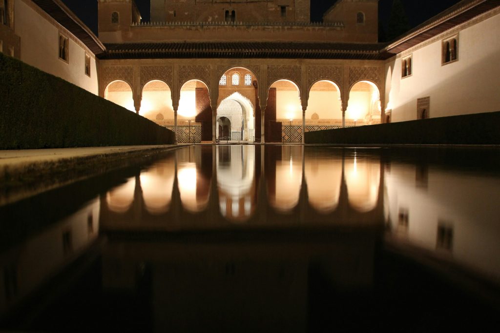 alhambra at night