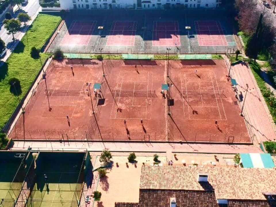 Aerial view of the clay courts at Club Internacional de Tenis Marbella